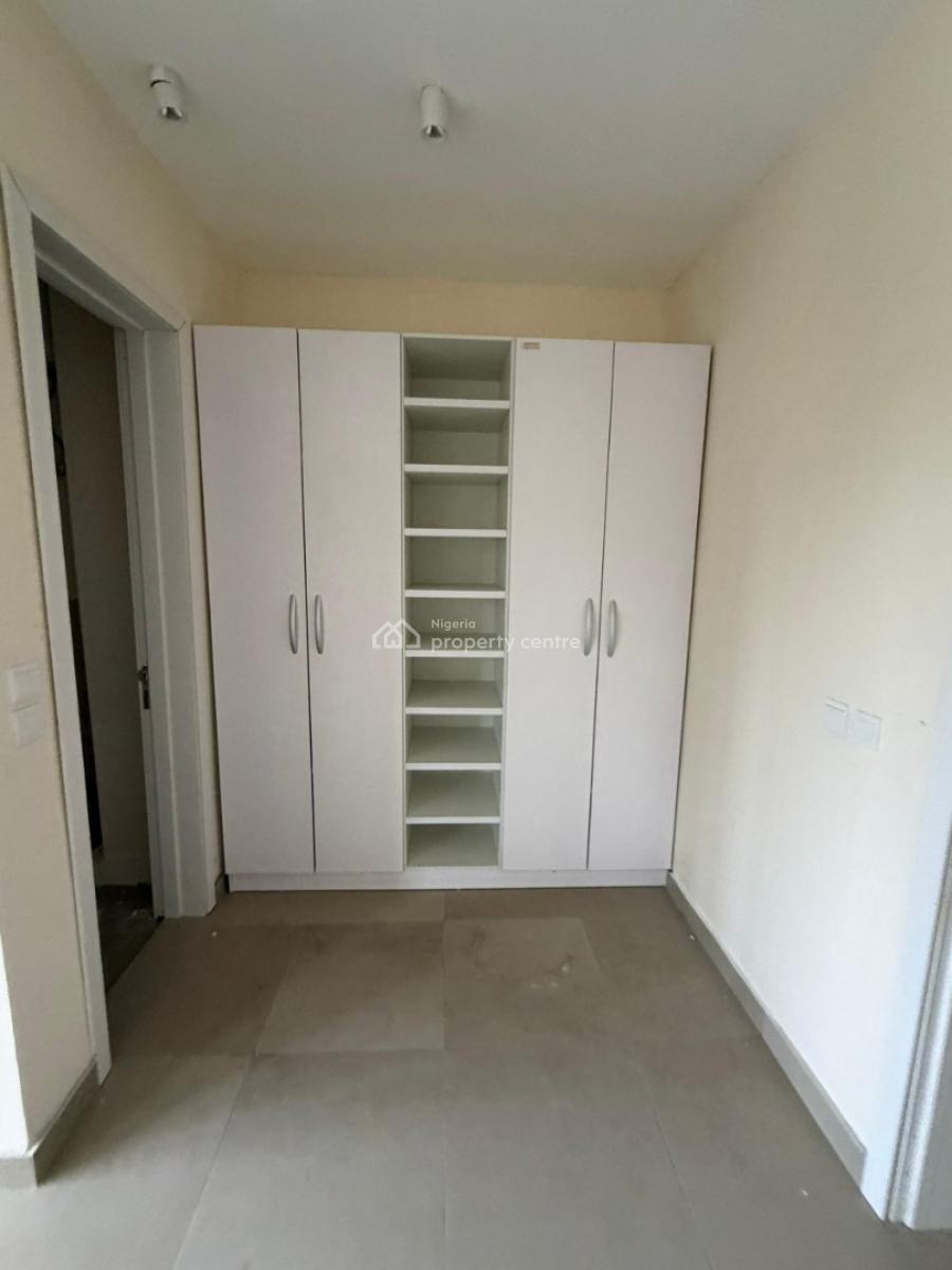 Luxury 2 Bedroom Apartment with Bq, Lekki Phase 1, Lekki, Lagos, Flat / Apartment for Rent