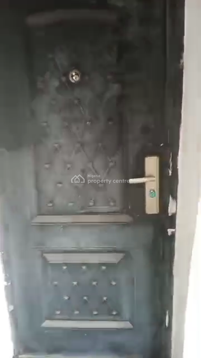 Sweet 3 Rooms & a Parlour, Ojiaka Street  By Century Market Square, Ago Palace, Isolo, Lagos, Flat / Apartment for Rent