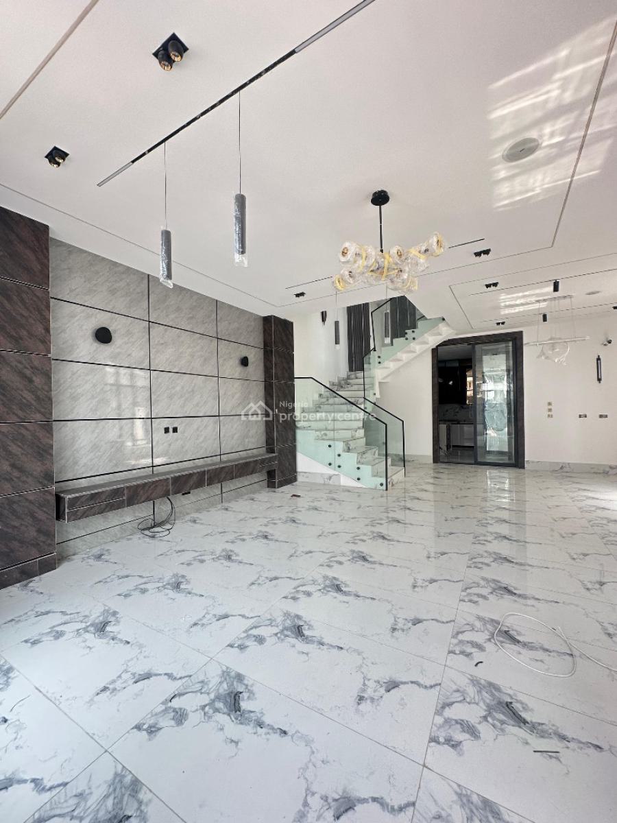 Gigantic Luxury Spacious 5 Bedroom Fully Detached Duplex with Bq, Lekki County, Lekki, Lagos, Detached Duplex for Sale