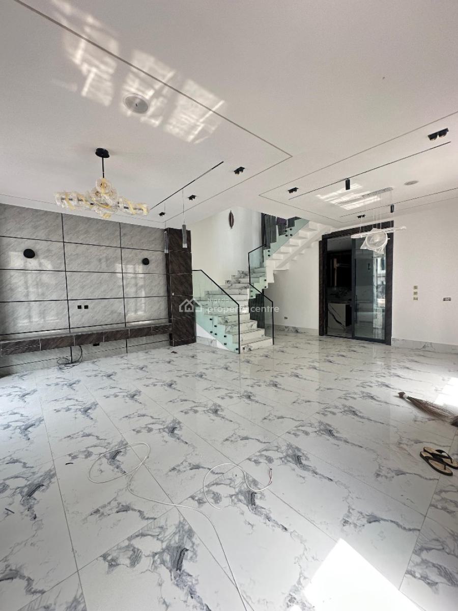 Gigantic Luxury Spacious 5 Bedroom Fully Detached Duplex with Bq, Lekki County, Lekki, Lagos, Detached Duplex for Sale