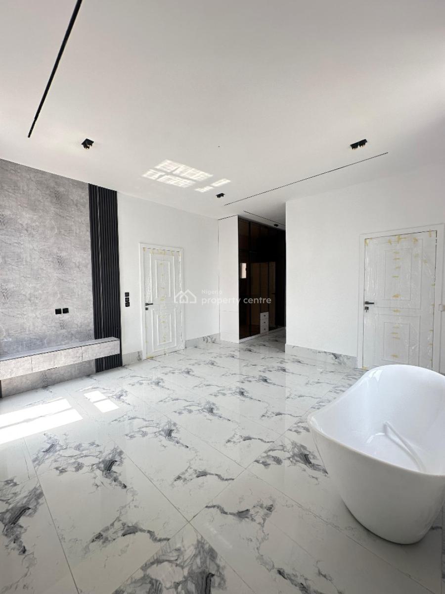 Gigantic Luxury Spacious 5 Bedroom Fully Detached Duplex with Bq, Lekki County, Lekki, Lagos, Detached Duplex for Sale