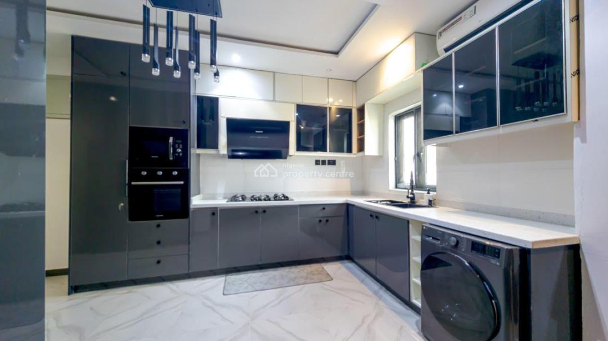 Luxury Bedroom Apartment in a Serene Area, Lekki, Lagos, Flat / Apartment Short Let