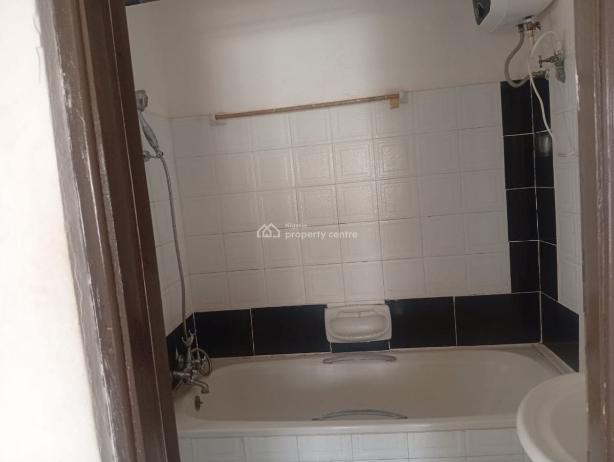 Exquisite 2 Bedroom Apartment, Vgc, Lekki Phase 2, Lekki, Lagos, Flat / Apartment for Rent