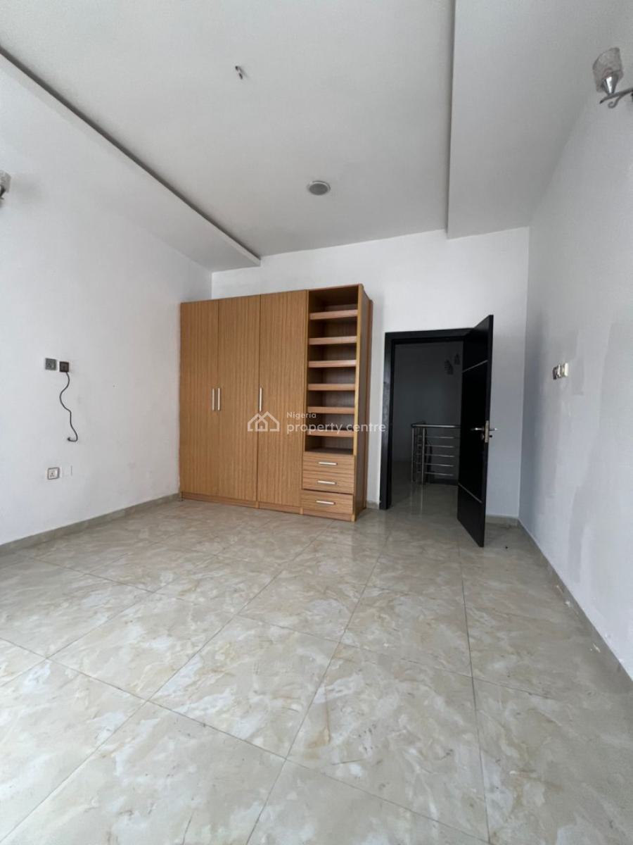 Well Built 4 Bedroom Semi Detached Duplex with Bq and Generator, Osapa, Lekki, Lagos, Semi-detached Duplex for Rent
