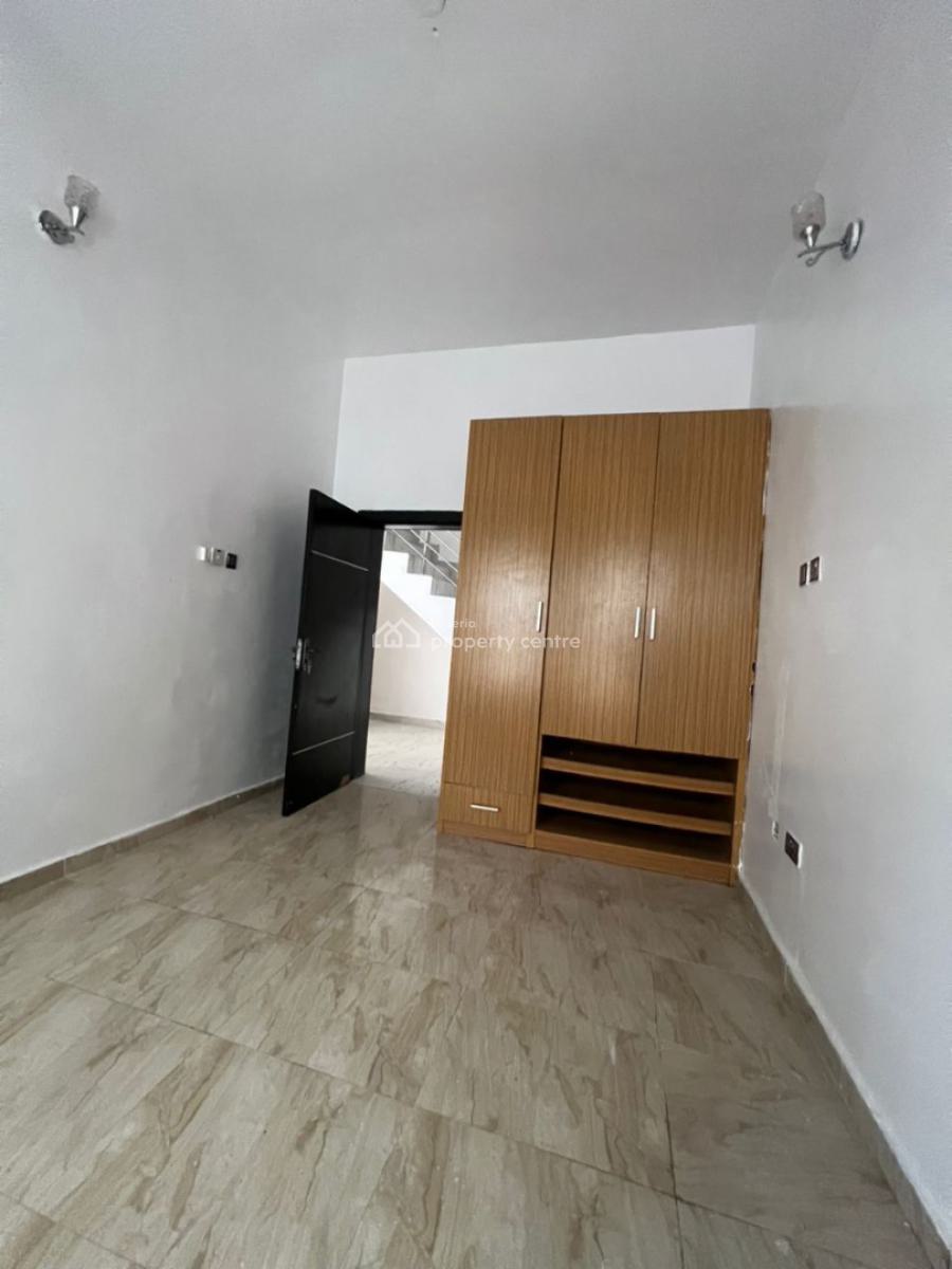 Well Built 4 Bedroom Semi Detached Duplex with Bq and Generator, Osapa, Lekki, Lagos, Semi-detached Duplex for Rent