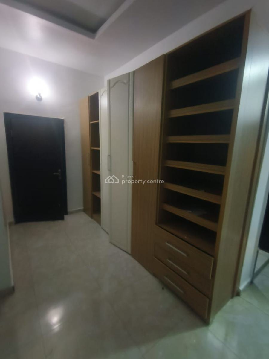 Well-designed 4-bedroom Semi Detached Duplex + Bq, Osapa, Lekki, Lagos, Semi-detached Duplex for Rent