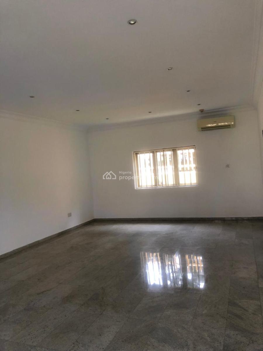 3 Bedrooms Flat / Apartment with Bq, Lekki Phase 1, Lekki, Lagos, Flat / Apartment for Rent