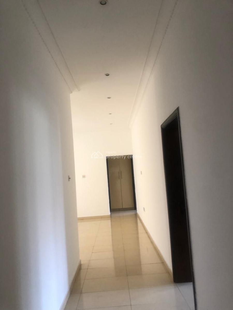 3 Bedrooms Flat / Apartment with Bq, Lekki Phase 1, Lekki, Lagos, Flat / Apartment for Rent