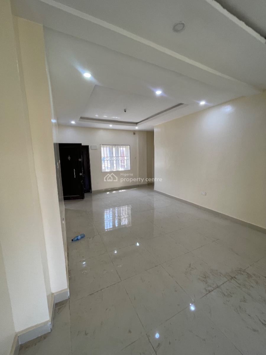 2 Bedroom, By Family Worship Center, Wuye, Abuja, House for Rent