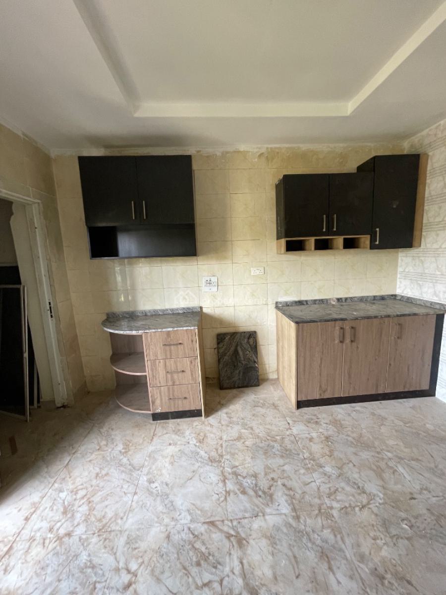 2 Bedroom, By Family Worship Center, Wuye, Abuja, House for Rent