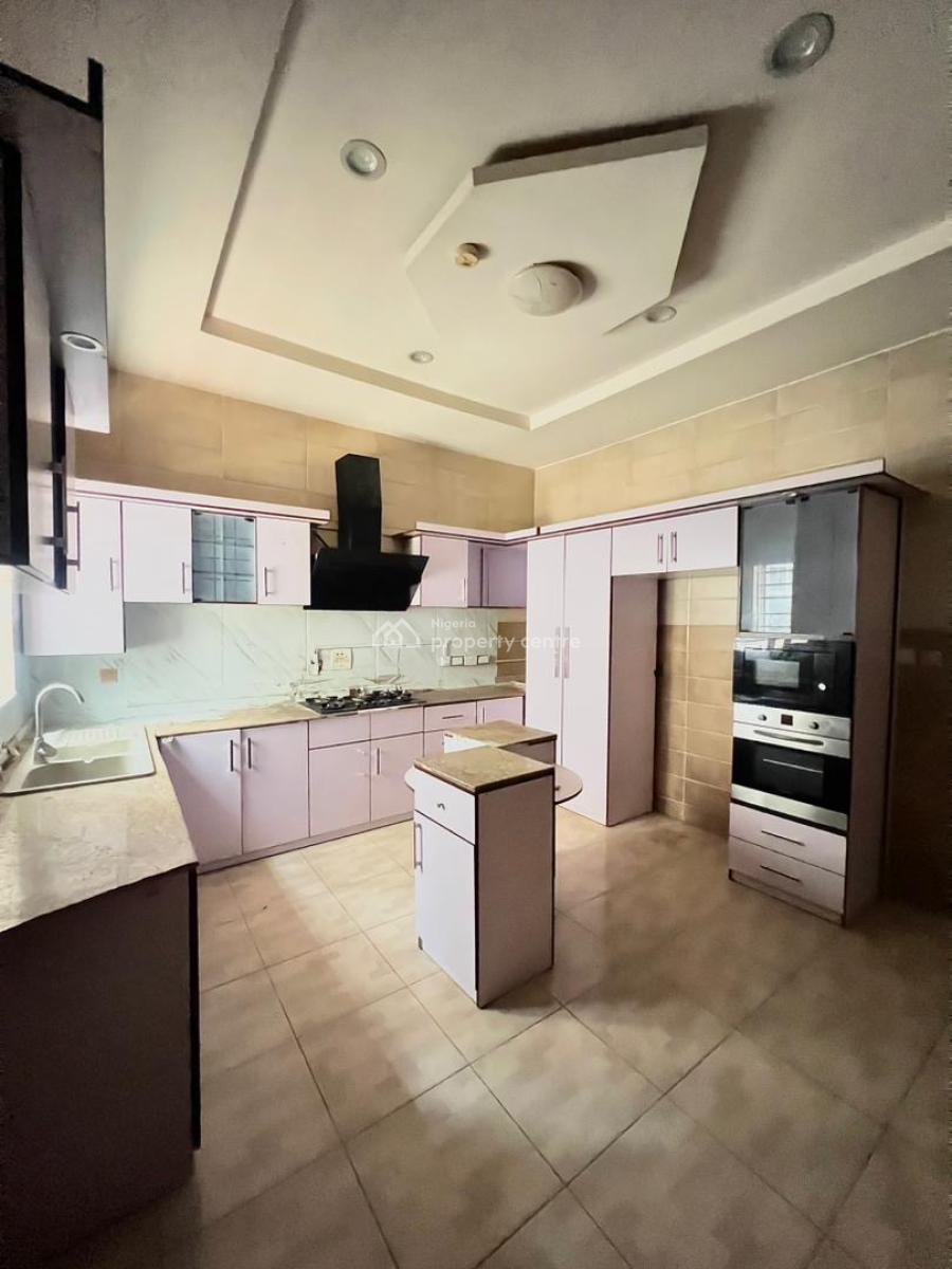 Very Spacious 5-bedroom Detached House + Bq, Osapa, Lekki, Lagos, Detached Duplex for Rent