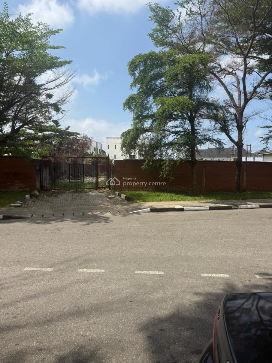 10,000sqm Bare Land, Chevron Drive, Lekki, Lagos, Commercial Land for Sale