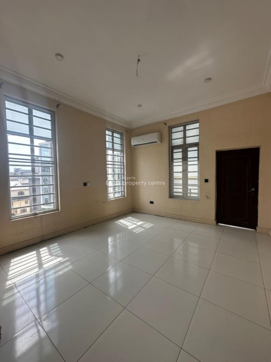 3 Bedroom Flat with Fitted Kitchen, Palace Road, Oniru, Victoria Island (vi), Lagos, Flat / Apartment for Rent