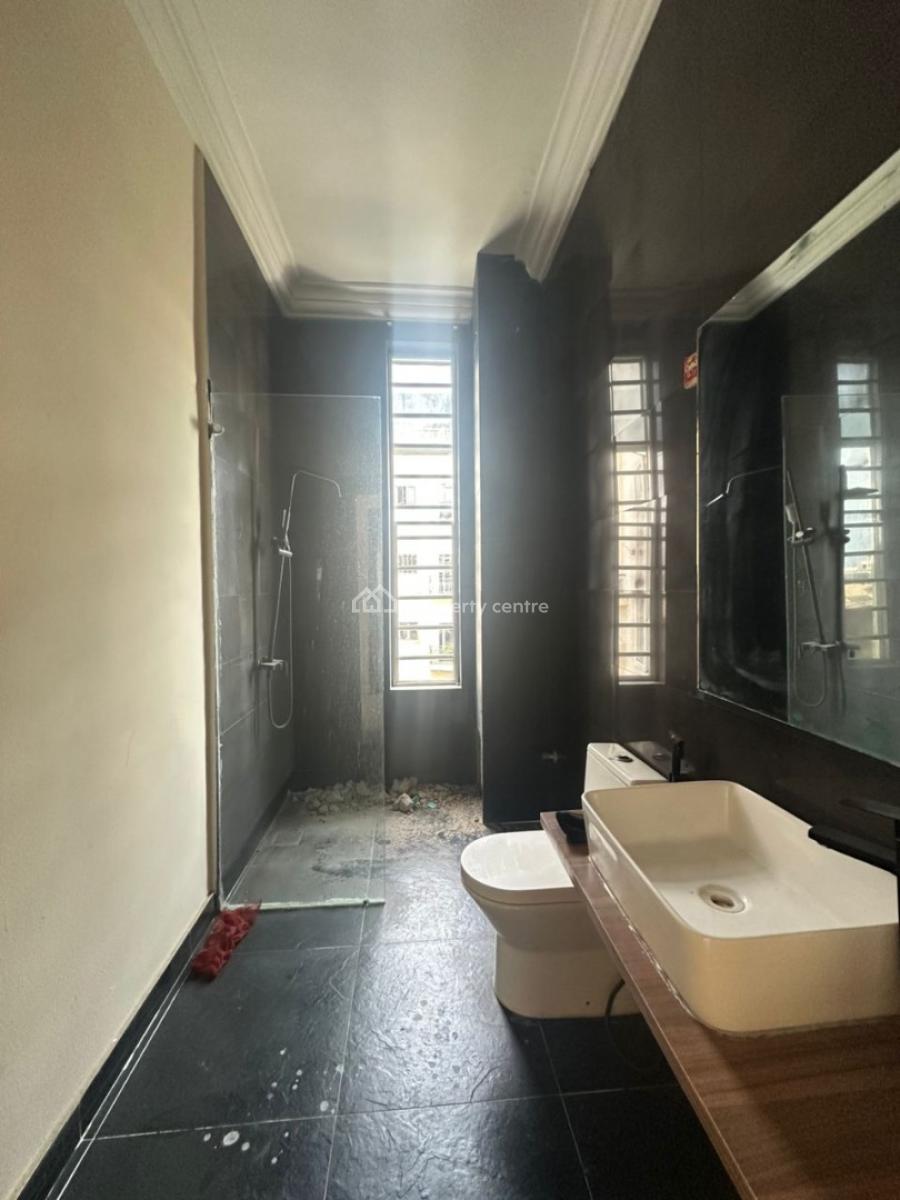 3 Bedroom Flat with Fitted Kitchen, Palace Road, Oniru, Victoria Island (vi), Lagos, Flat / Apartment for Rent