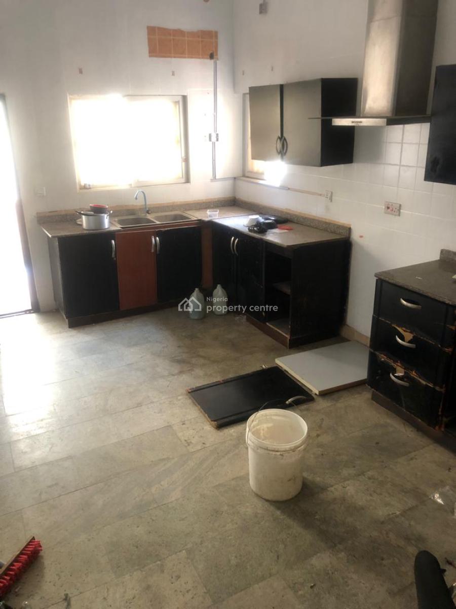 4 Bedroom Semidetached Duplex, Lekki Phase 1, Lekki, Lagos, Semi-detached Duplex for Sale