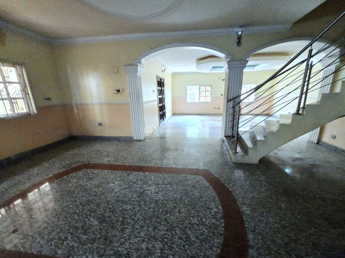 Commercial 5 Bedroom Semi-detached House, Lekki Phase 1, Lekki, Lagos, Office Space for Rent