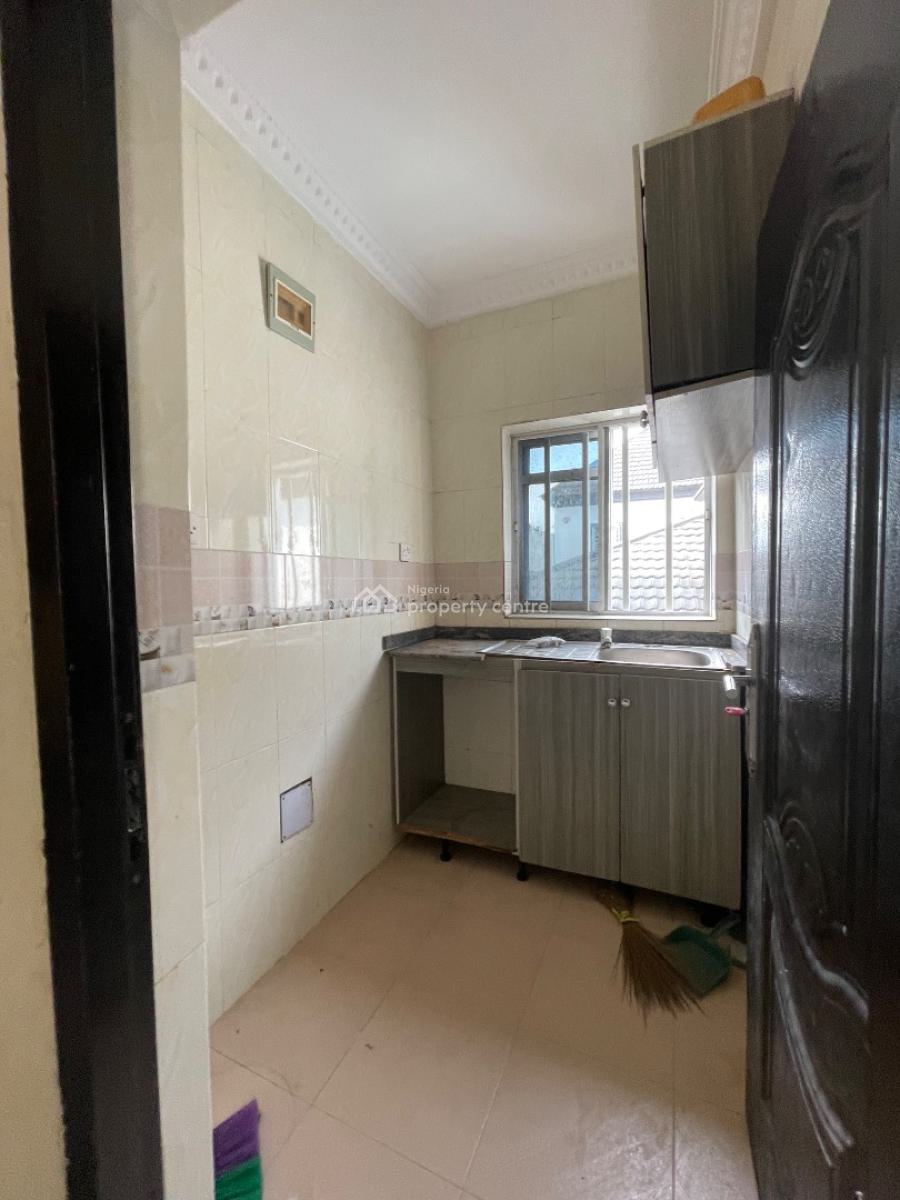 Self-contain, Oke-ira Nla Addo Road, Ajah, Lagos, Self Contain (single Rooms) for Rent