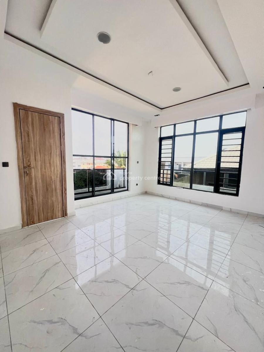 Exquisite Spacious 2 Bedroom Apartment with Pool, Ologolo, Lekki, Lagos, Flat / Apartment for Sale