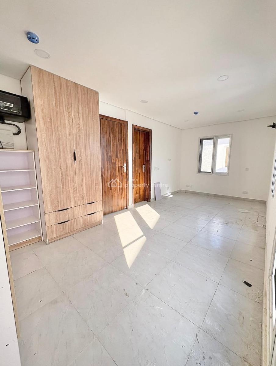 Newly Built 4 Bedroom Semi Detached Duplex with Bq, Chevron Drive, Lekki Expressway, Lekki, Lagos, Semi-detached Duplex for Rent