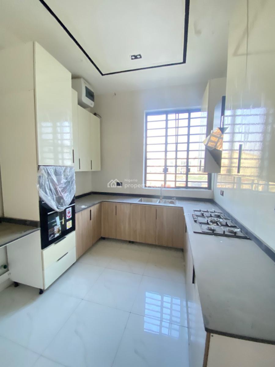 Nice 2 Bedroom Apartment with Gym and Pool, Ikate Elegushi, Lekki, Lagos, Flat / Apartment for Sale