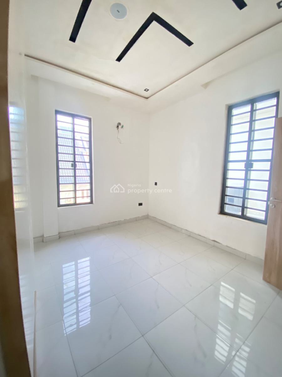 Nice 2 Bedroom Apartment with Gym and Pool, Ikate Elegushi, Lekki, Lagos, Flat / Apartment for Sale