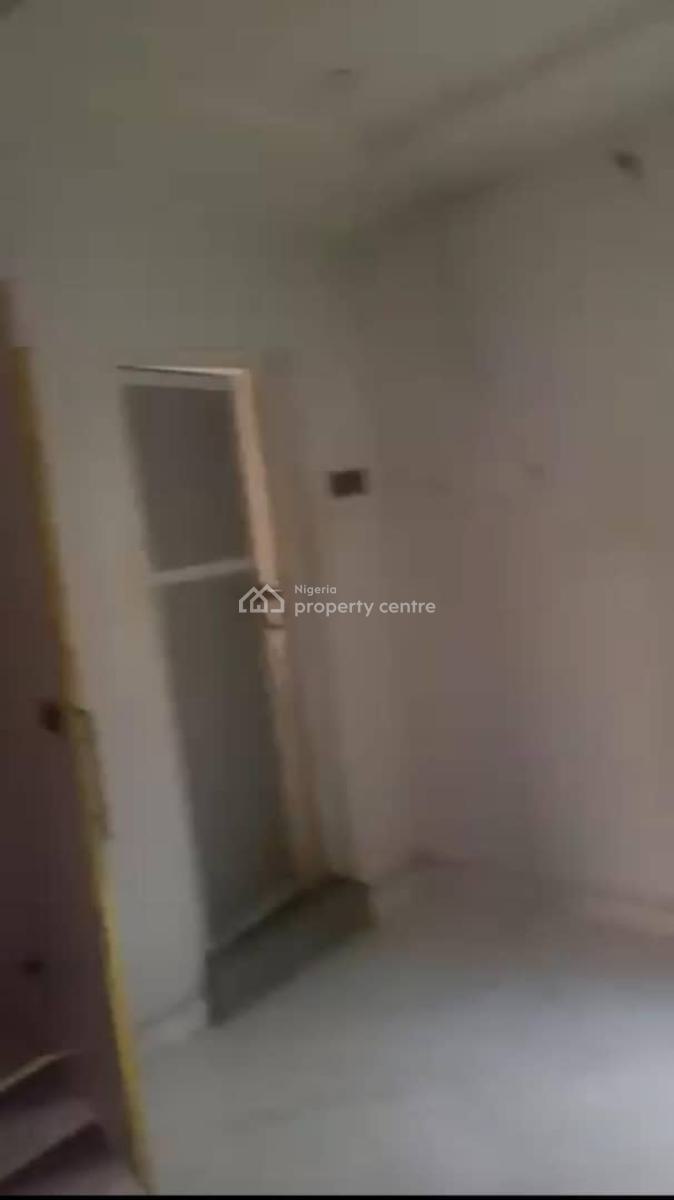 Lovely 2bedroom Flat, Arowojobe Estate, Mende, Maryland, Lagos, Flat / Apartment for Rent