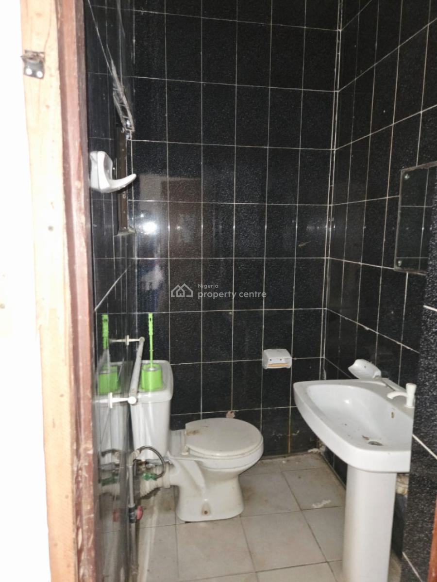 Spacious Commercial Office Space, Lekki Phase 1, Lekki, Lagos, Shop for Rent