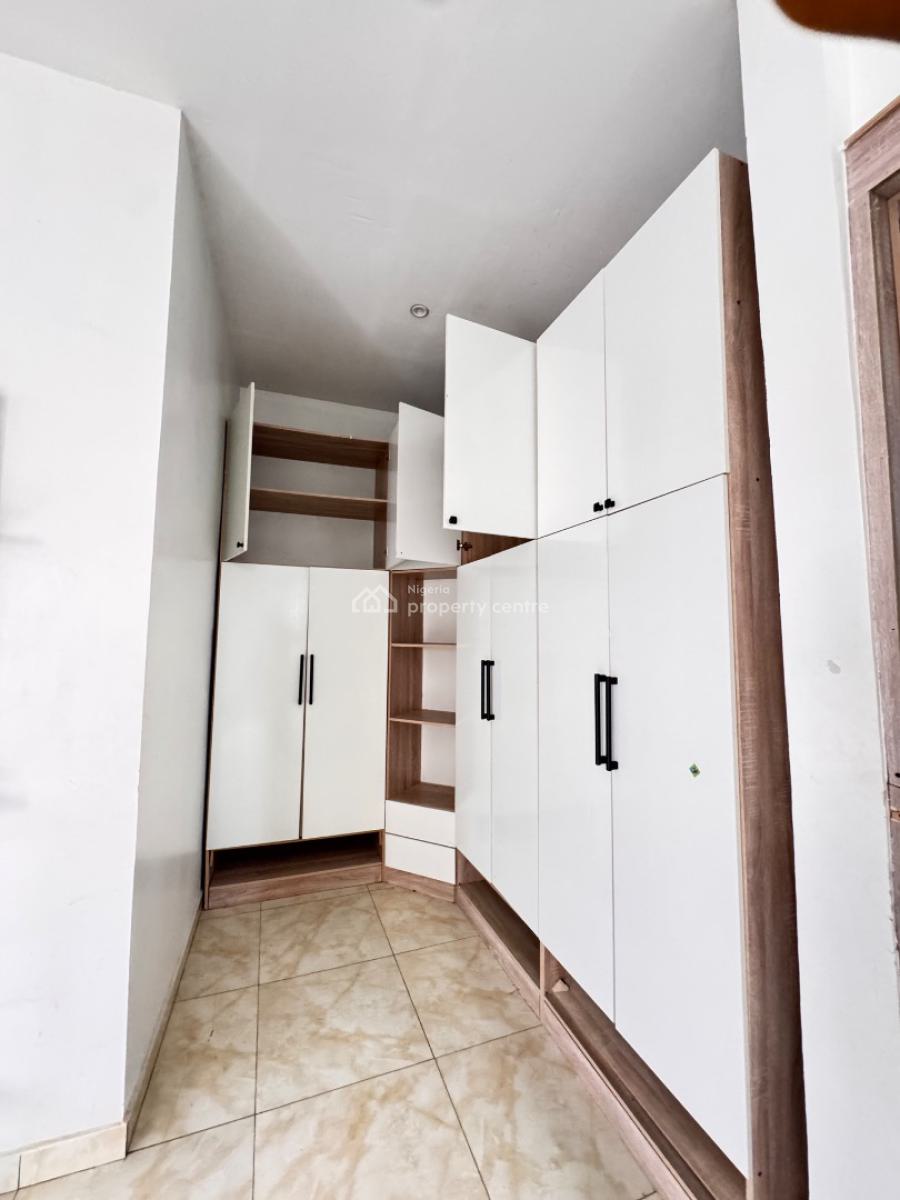 Fully Service Massive 4 Bedroom Semi Detached with Bq with Pool Gym, Harris Drive Vgc, Lekki, Lagos, Semi-detached Duplex for Sale