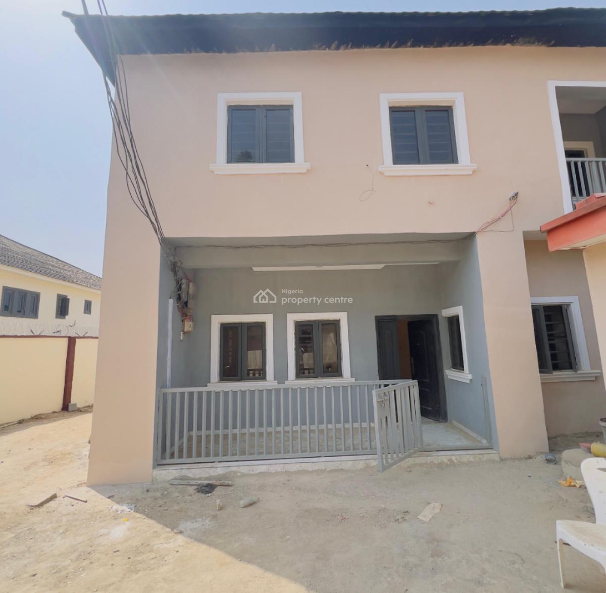 Sharp Standard 3 Bedroom Flat, Main Gwarinpa, Gwarinpa, Abuja, Flat / Apartment for Rent