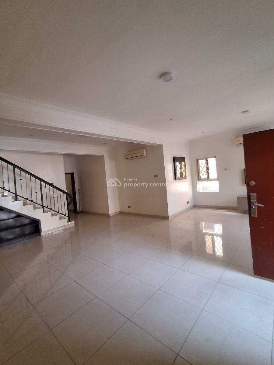 Service Luxury 4bedroom Semi Detached House with Bq, Burdillon Court  Chevron Drive, Lekki, Lagos, Semi-detached Duplex for Rent