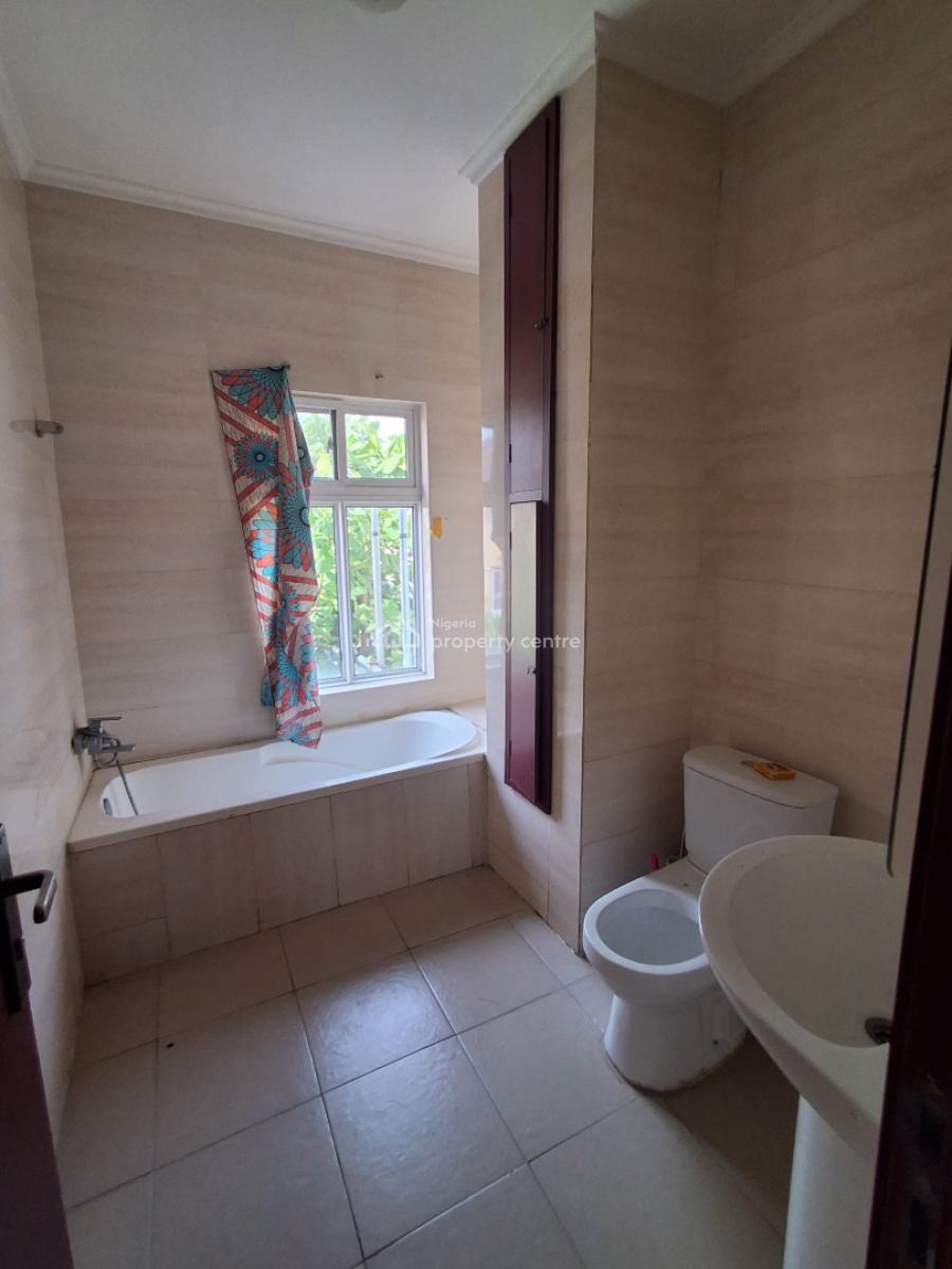 Service Luxury 4bedroom Semi Detached House with Bq, Burdillon Court  Chevron Drive, Lekki, Lagos, Semi-detached Duplex for Rent