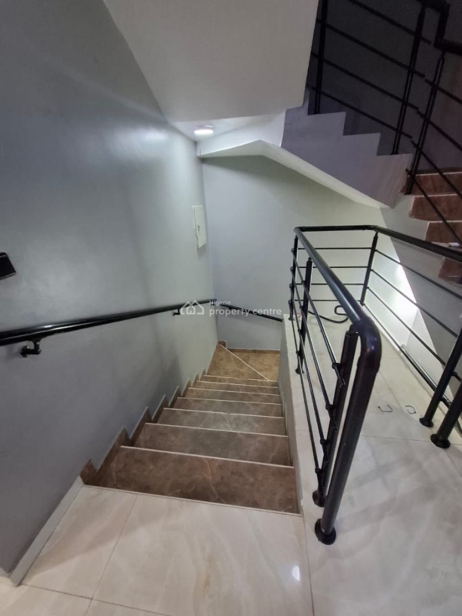Newly Built Spacious 4/bed Terrace Duplex, New Town Estate, Iponri, Surulere, Lagos, Terraced Duplex for Rent