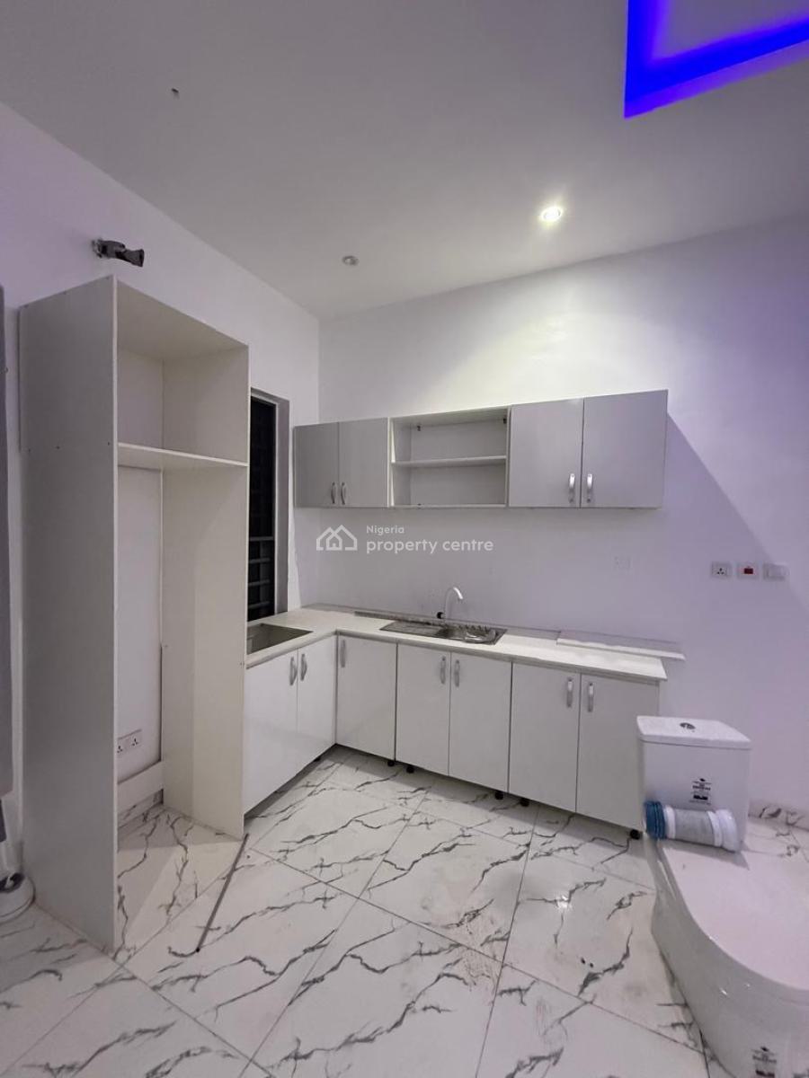 Studio Apartment with Personal Kitchen, Lekki Conservation Centre Axis, Lekki Phase 2, Lekki, Lagos, Flat / Apartment for Rent