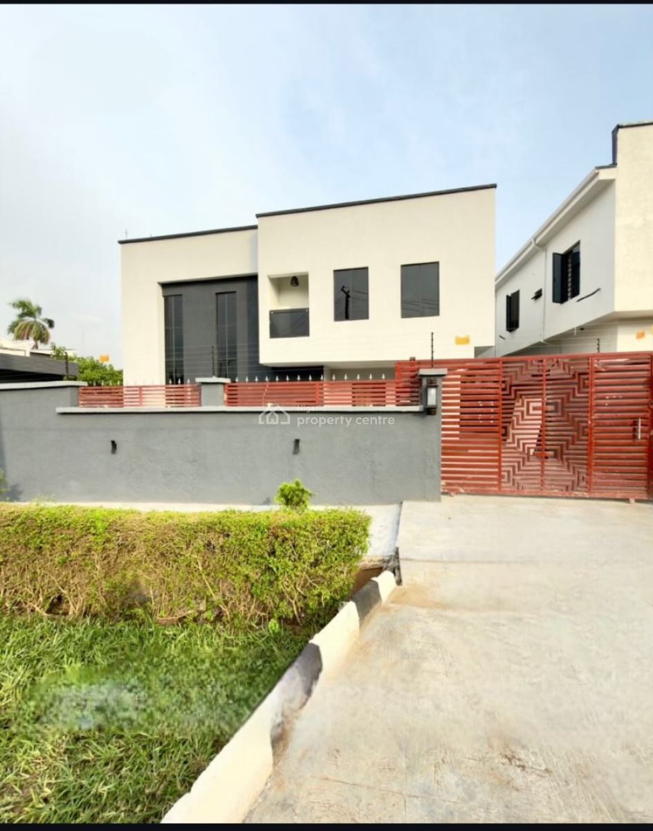 4 Bedroom Spacious Duplex with a Bq, Ikeja, Lagos, Detached Duplex for Sale