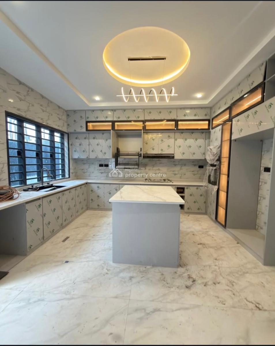 4 Bedroom Spacious Duplex with a Bq, Ikeja, Lagos, Detached Duplex for Sale