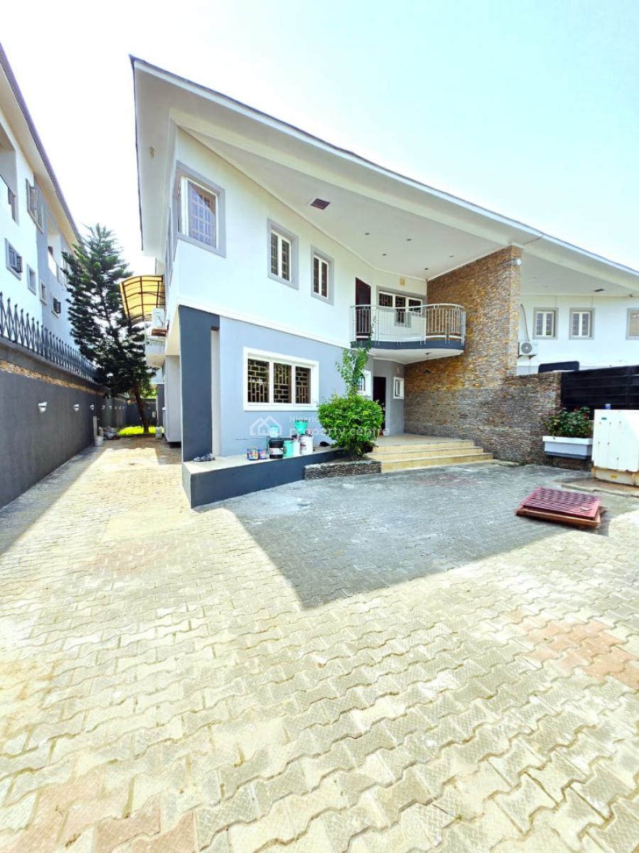 Well Maintained 4 Bedroom Semi-detached Duplex, Lekki Phase 1, Lekki, Lagos, Semi-detached Duplex for Rent