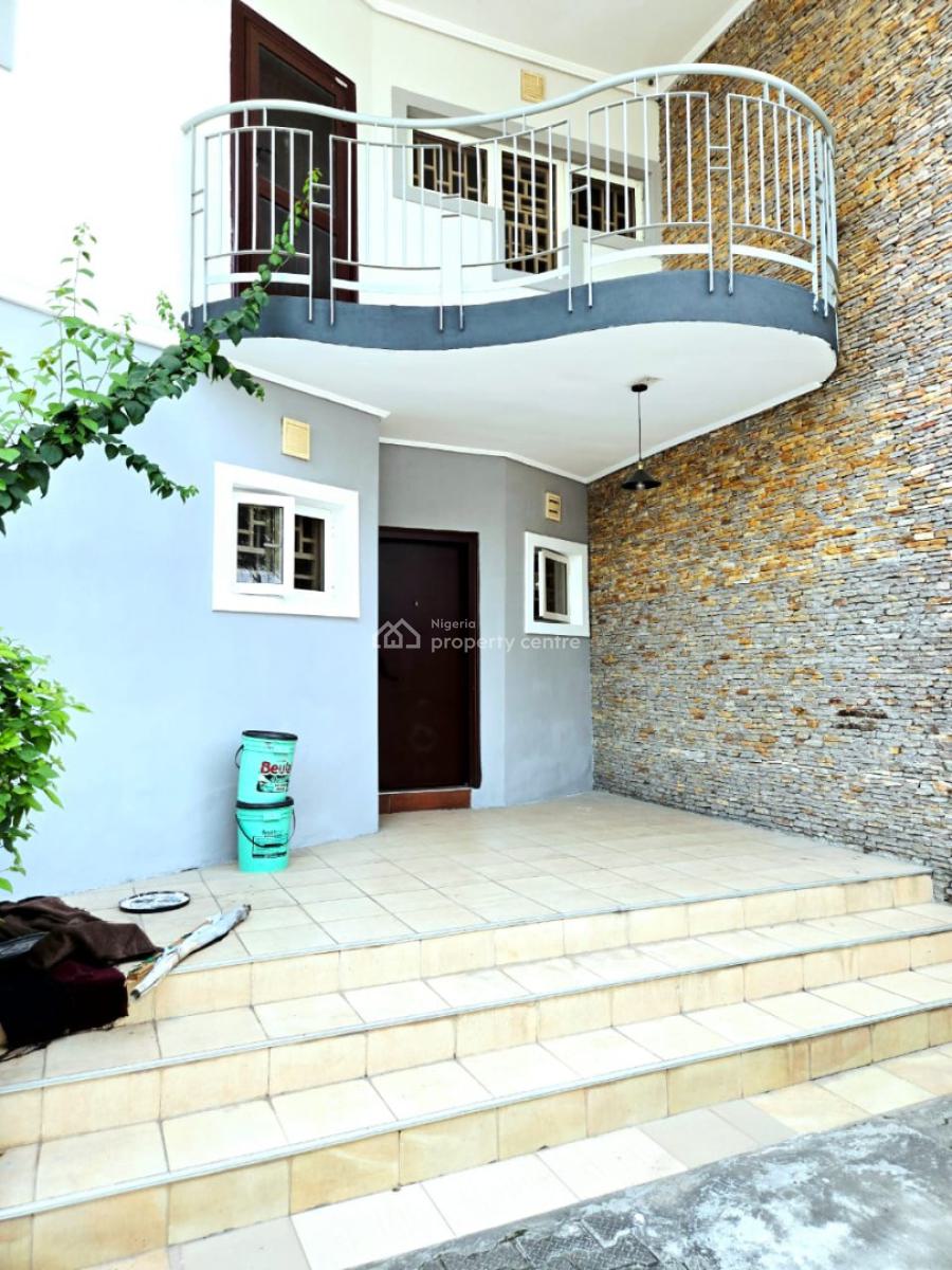 Well Maintained 4 Bedroom Semi-detached Duplex, Lekki Phase 1, Lekki, Lagos, Semi-detached Duplex for Rent