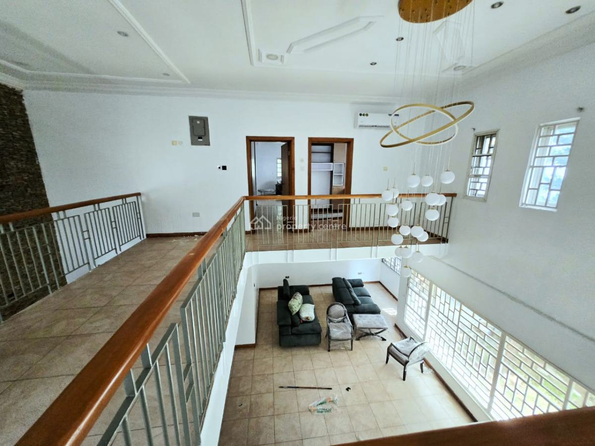 Well Maintained 4 Bedroom Semi-detached Duplex, Lekki Phase 1, Lekki, Lagos, Semi-detached Duplex for Rent