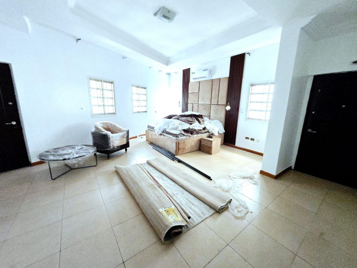 Well Maintained 4 Bedroom Semi-detached Duplex, Lekki Phase 1, Lekki, Lagos, Semi-detached Duplex for Rent