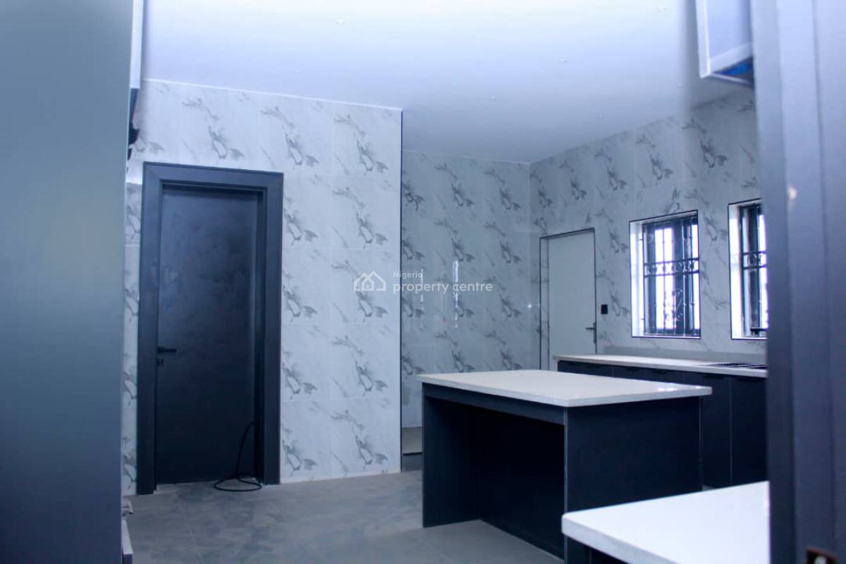 5 Bedroom Fully Detached Penthouse Duplex + 2 Bedroom Basement Bq, Guzape District, Abuja, House for Sale