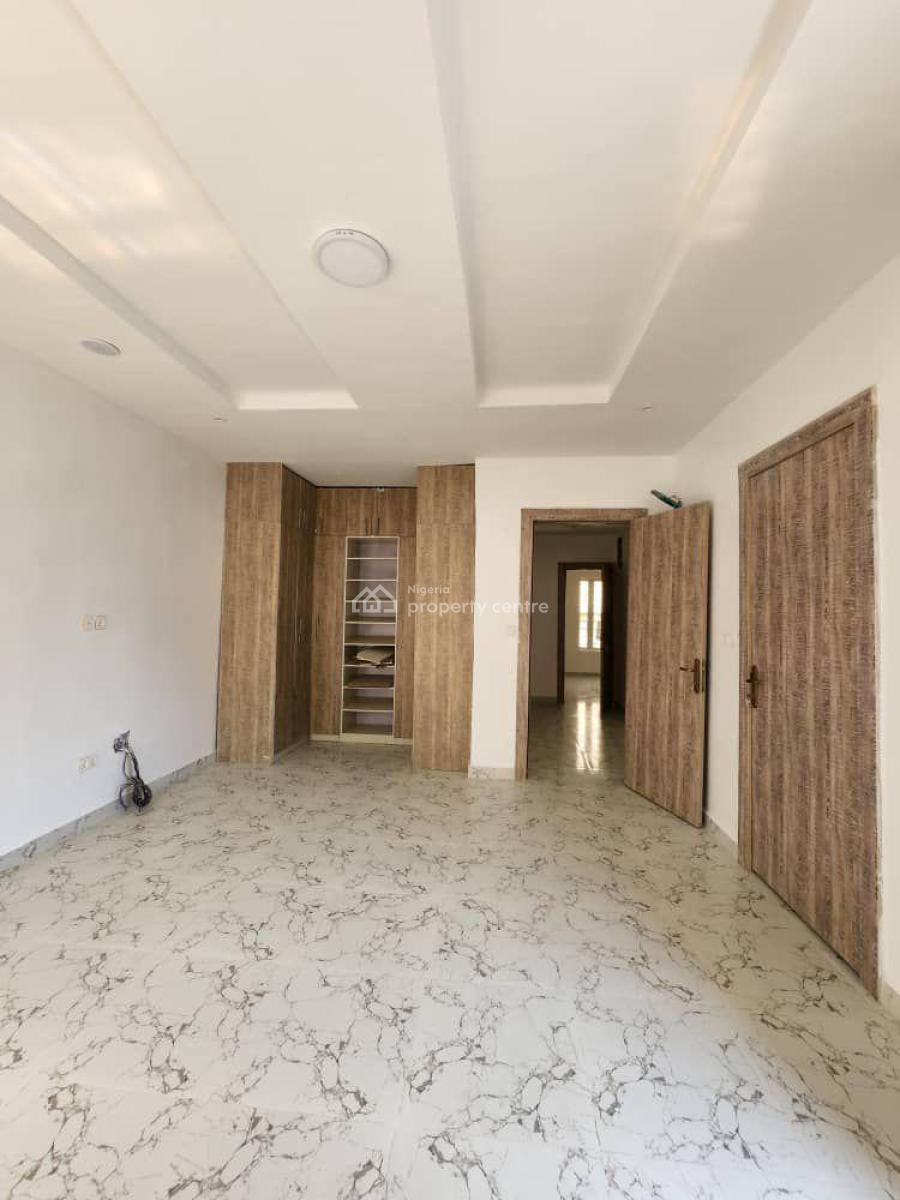 Luxury 4 Bedroom Semi-detached Townhouse in a Secured Area, 2nd Toll Gate, Chevron, Lekki, Lagos, Semi-detached Duplex for Rent