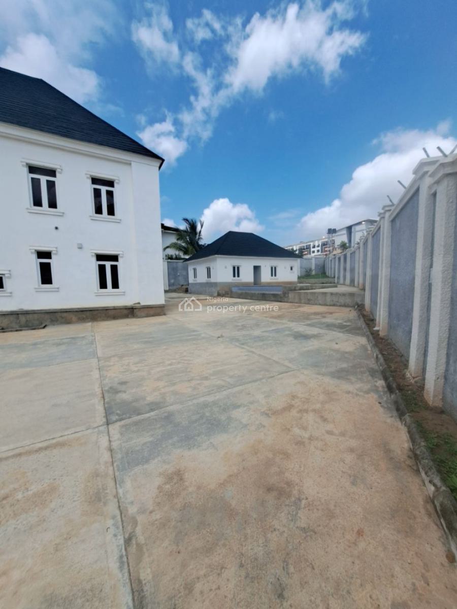 6 Bedroom Mansion (with a Penthouse), Guzape District, Abuja, Detached Duplex for Sale