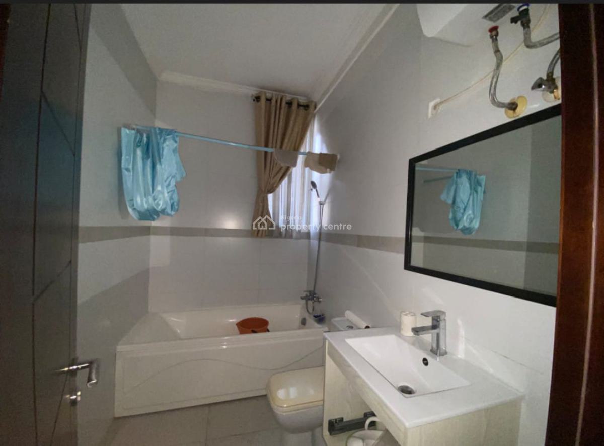 3 Bedrooms Semi-detached House with Bq Fitted Kitchen, Parkview, Ikoyi, Lagos, Semi-detached Duplex for Rent