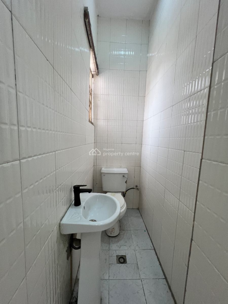 Brand New 2 Bedroom Apartment, Lekki Phase 1, Lekki, Lagos, Flat / Apartment for Rent