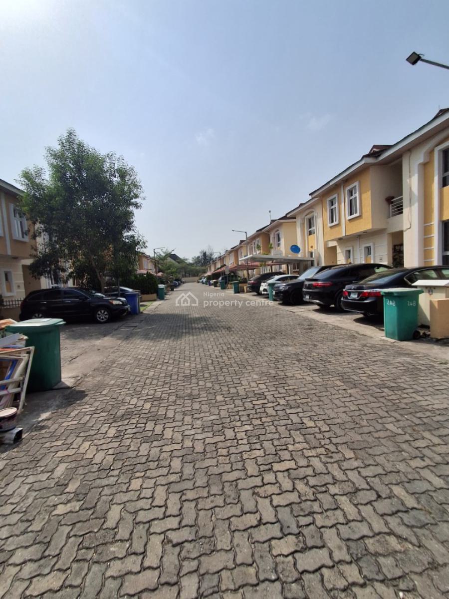 Fully Service 4bedroom Semi Detached Duplex with a Room Bq, Chevron, Lekki, Lagos, Semi-detached Duplex for Rent
