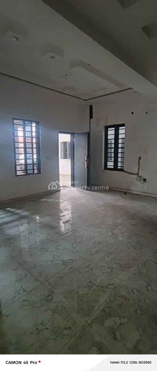 Studio Apartment with Separate Kitchen Section, Beach View Estate Off Alpha Beach Road, Lekki, Lagos, Self Contain (single Rooms) for Rent