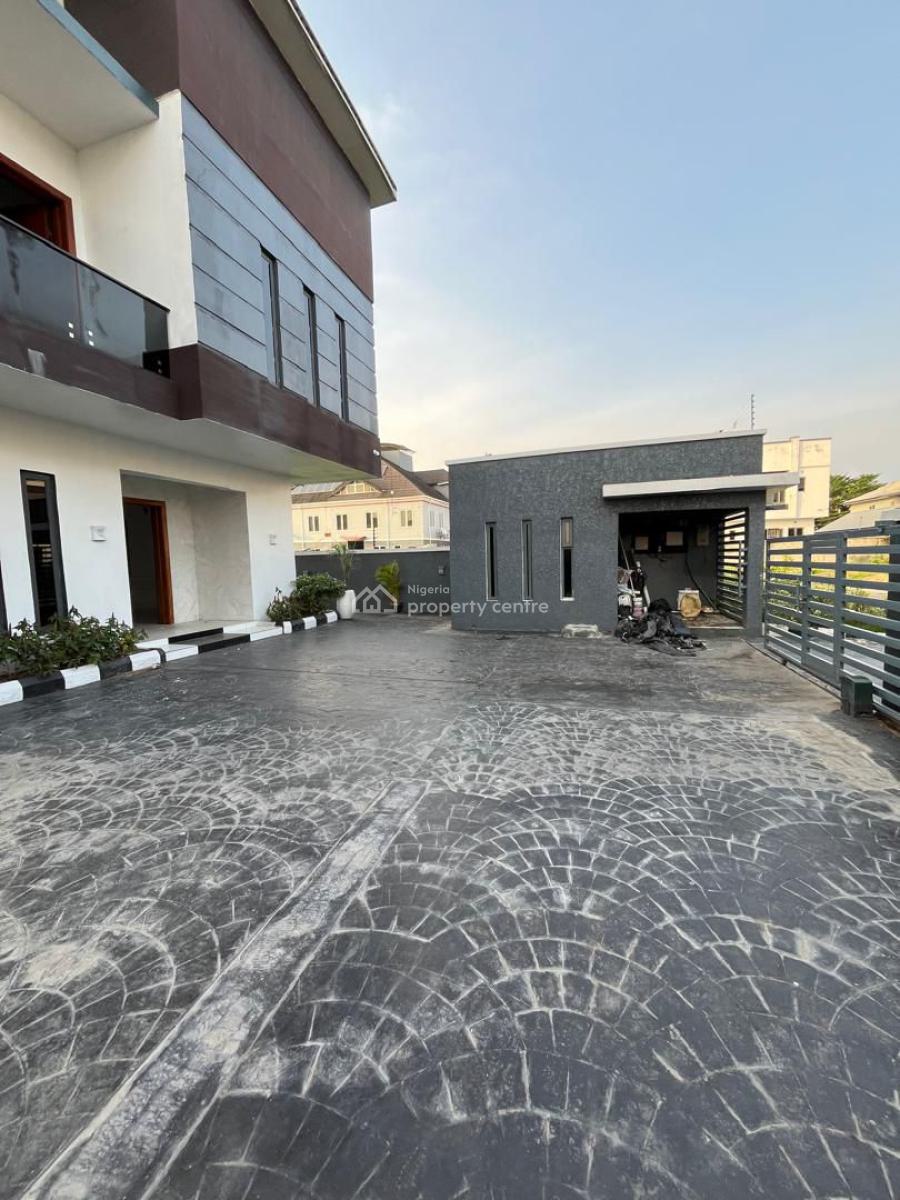 Spacious 5 Bedroom +1 Bq Fully Detached Duplex, Pinnoch Beach Estate, Osapa, Lekki, Lagos, Detached Duplex for Rent