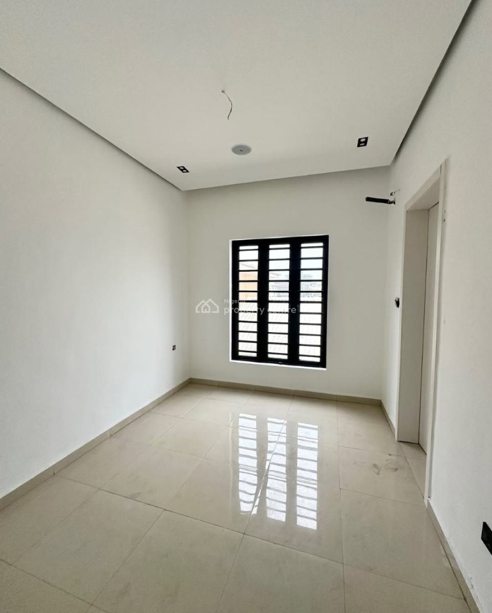 Luxury 2 Bedrooms Apartment, Lekki Phase 1, Lekki, Lagos, Flat / Apartment for Sale