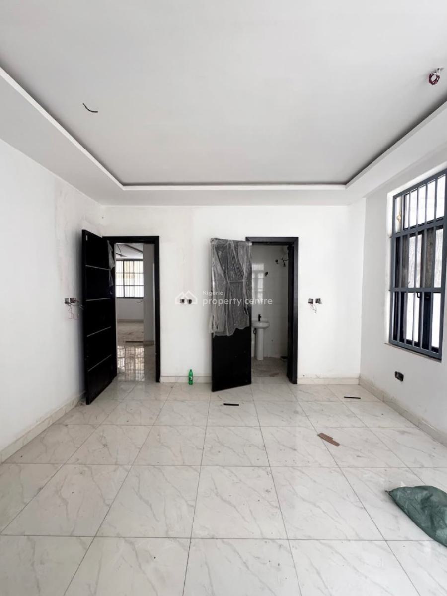 Beautiful 2 Bedroom Flat Available, Idado, Lekki, Lagos, Flat / Apartment for Rent