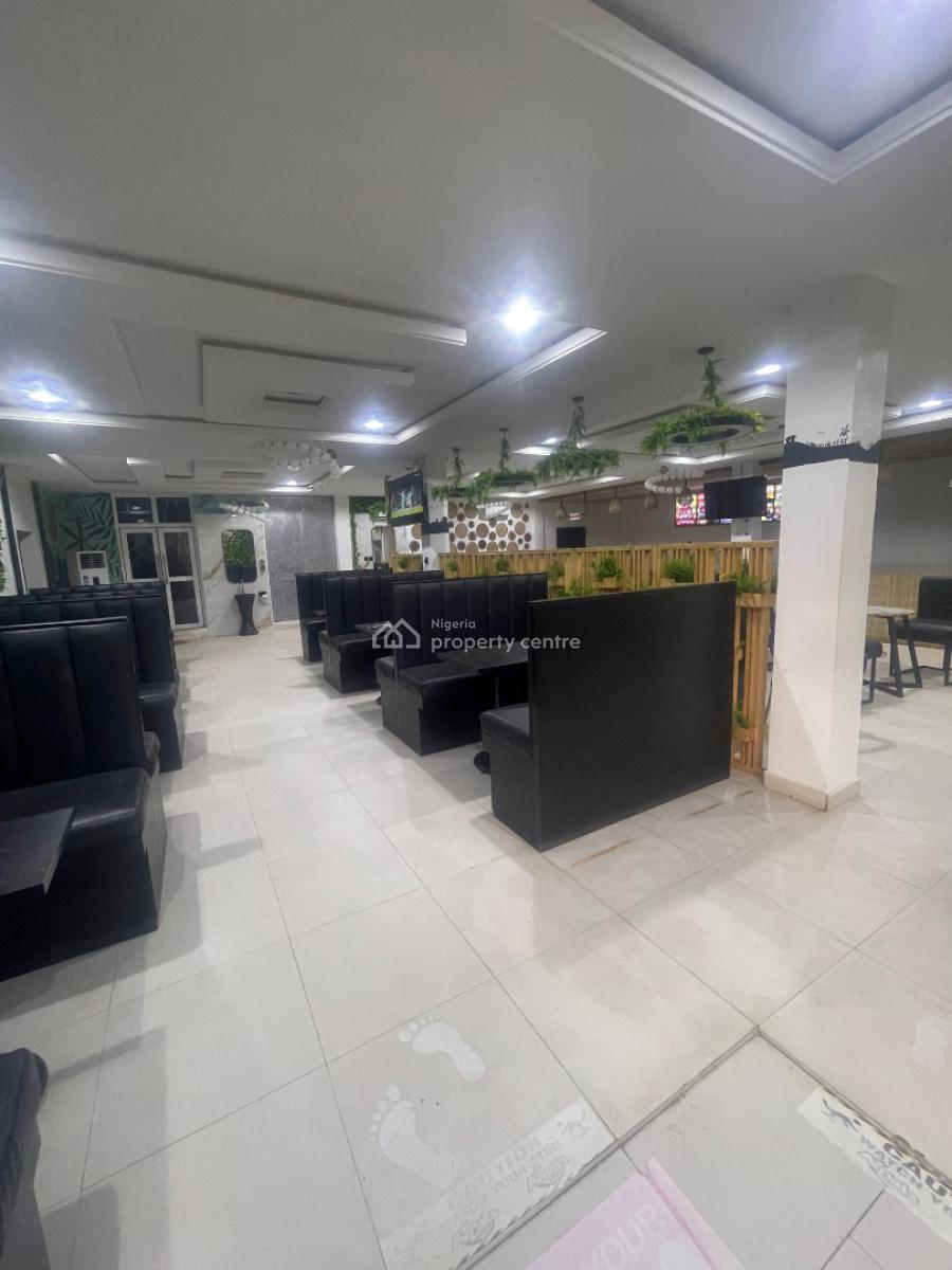 Strategic Restaurant / Office Space, Gwarinpa, Abuja, Commercial Property for Rent